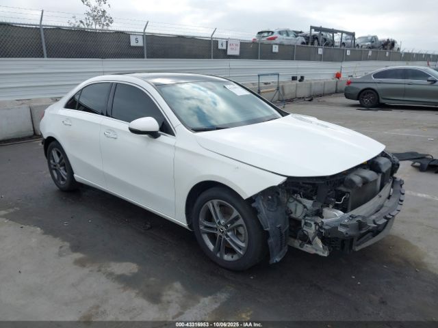 2020 MERCEDES-BENZ A 220 W1K3G4EB9LJ224916