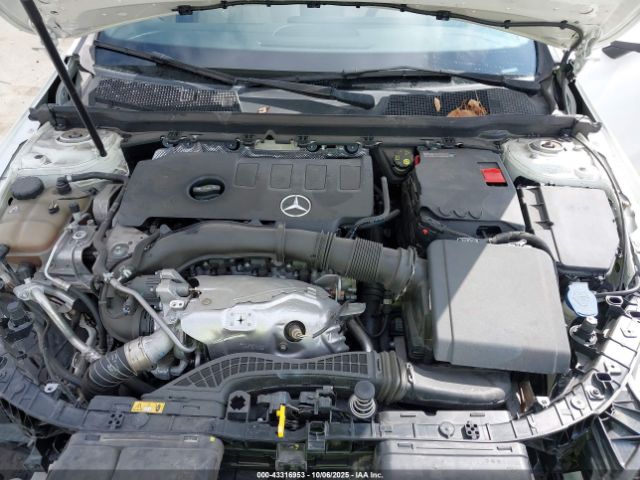 2020 MERCEDES-BENZ A 220 W1K3G4EB9LJ224916 Photo 9