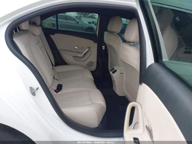 2020 MERCEDES-BENZ A 220 W1K3G4EB9LJ224916 Photo 7