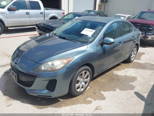 43317009 :رقم المزاد ، JM1BL1UF3C1526772 vin ، 2012 Mazda Mazda3 I Sport مزاد بيع
