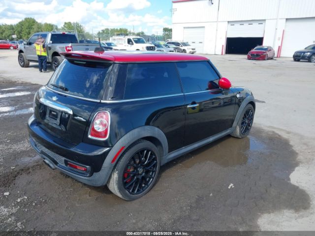 2011 MINI JOHN COOPER WORKS WMWSV9C50BTZ96985 Photo 3
