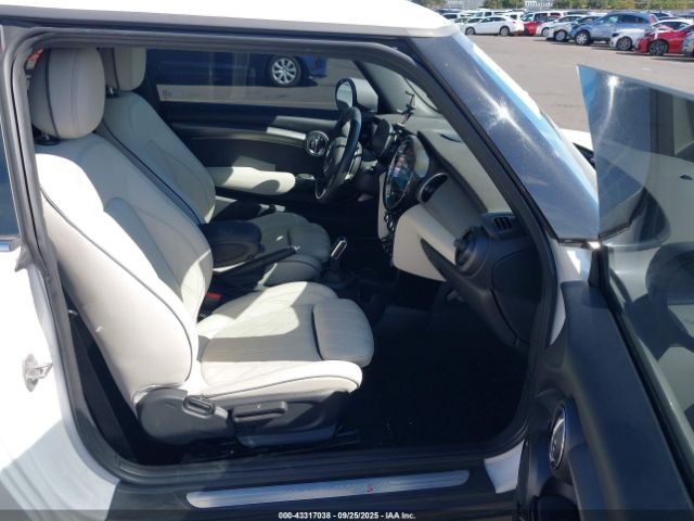 2023 MINI HARDTOP WMW53DH0XP2T78878 Photo 4