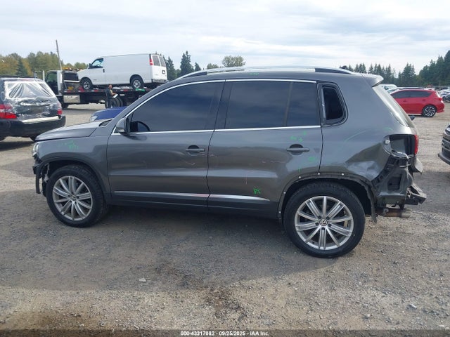 WVGBV7AXXFW505172 Volkswagen 2015