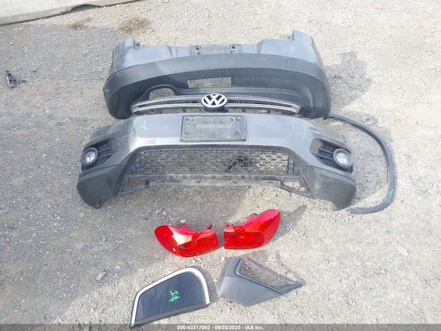 WVGBV7AXXFW505172 Volkswagen 2015