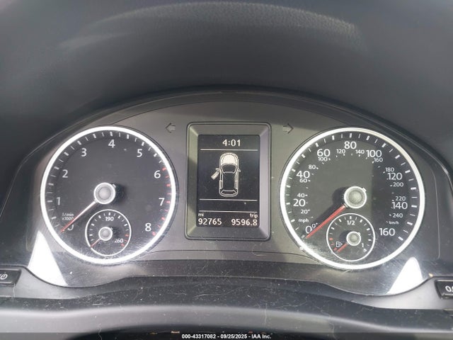WVGBV7AXXFW505172 Volkswagen 2015
