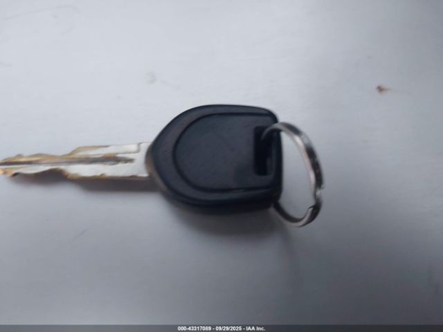 2004 MITSUBISHI OUTLANDER JA4LZ41F04U006502 Photo 10