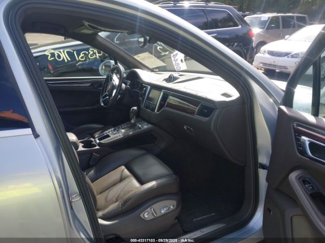 2015 PORSCHE MACAN WP1AB2A50FLB51589 Photo 4