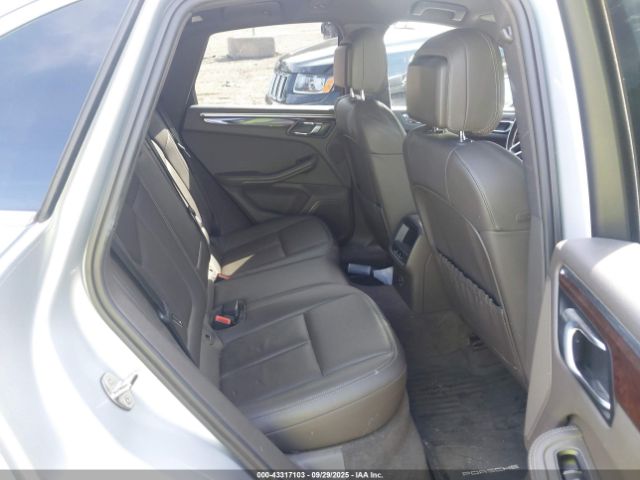 2015 PORSCHE MACAN WP1AB2A50FLB51589 Photo 7