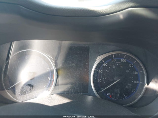 JN1BV7APXEM675811 Infiniti Q50 Premium