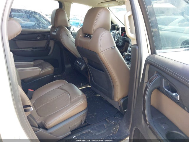 GMC llt 2015 1GKKRRKD2FJ326070 Image 24