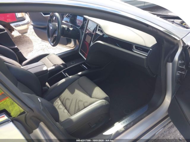 2017 TESLA MODEL S 5YJSA1E2XHF232236 Photo 4