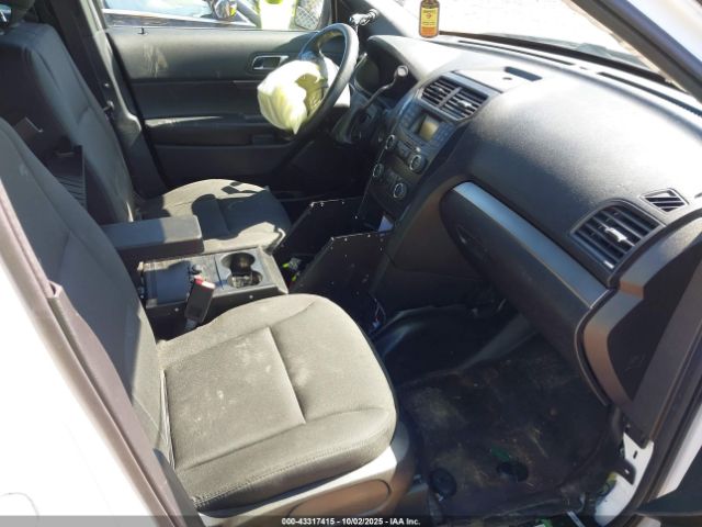 2019 FORD POLICE INTERCEPTOR 1FM5K8AR1KGB22383 Photo 4