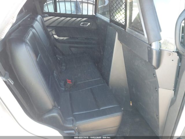 2019 FORD POLICE INTERCEPTOR 1FM5K8AR1KGB22383 Photo 7