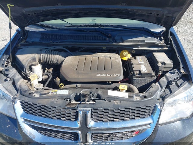 2C4RDGBG5JR290077 Dodge Grand Caravan