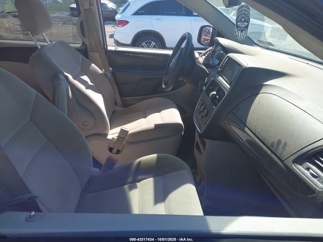 2C4RDGBG5JR290077 Dodge Grand Caravan