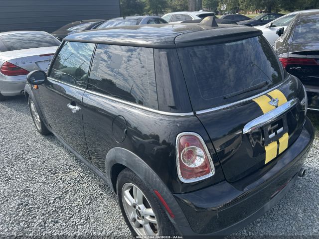 2013 MINI COOPER WMWSU3C50DT681039 Photo 2
