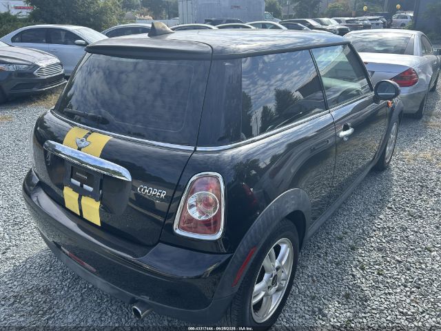 2013 MINI COOPER WMWSU3C50DT681039 Photo 3