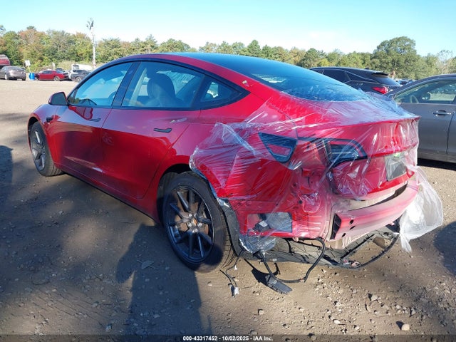 2023 TESLA MODEL 3 5YJ3E1EA5PF672198 Photo 2