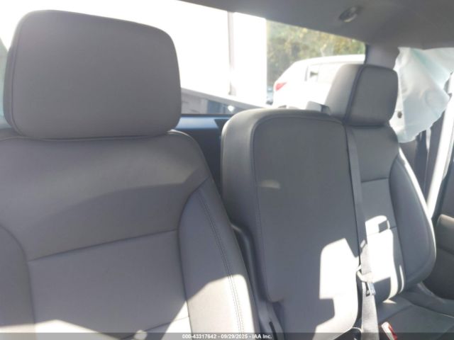 2025 CHEVROLET SILVERADO 1500 3GCNKAEK4SG316418 Photo 7
