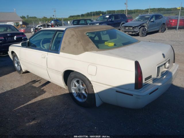 2002 CADILLAC ELDORADO 1G6EC12992B105838 Photo 2