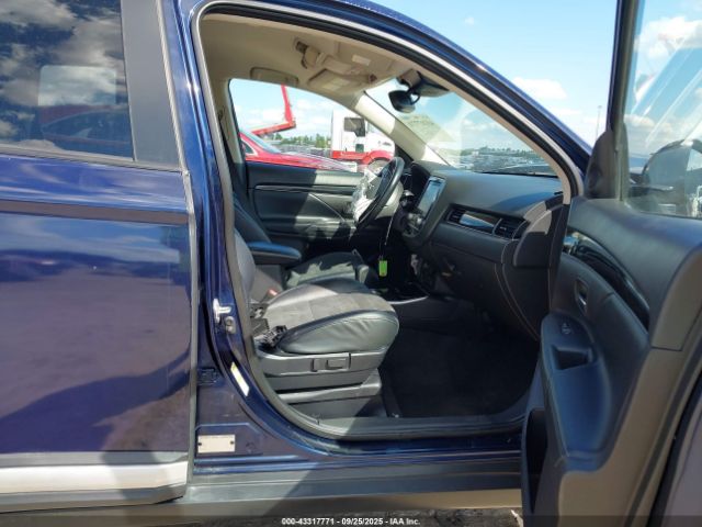 2020 MITSUBISHI OUTLANDER JA4AD3A3XLZ043774 Photo 4