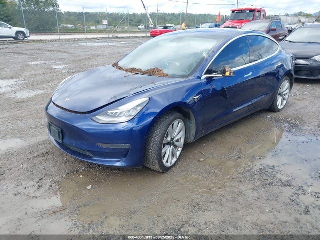 2018 TESLA MODEL 3 5YJ3E1EA9JF015573 Photo 1