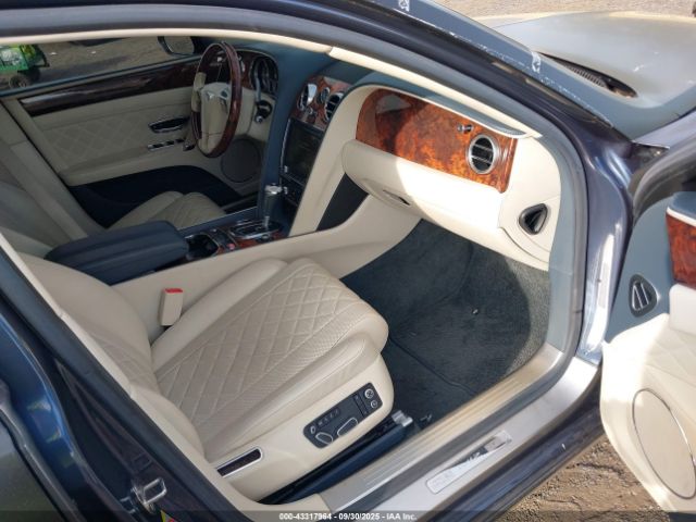2018 BENTLEY FLYING SPUR SCBEC9ZA2JC070647 Photo 4