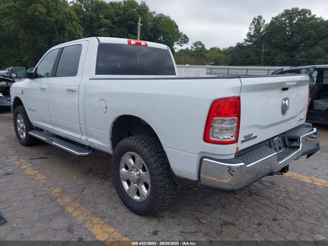 43318002 :رقم المزاد ، 3C6UR5DL2NG436934 vin ، 2022 Ram 2500 Big Horn  4x4 6'4 Box مزاد بيع