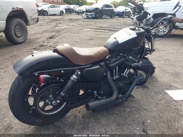 2021 HARLEY-DAVIDSON XL883 1HD4LE211MB405806 Photo 3