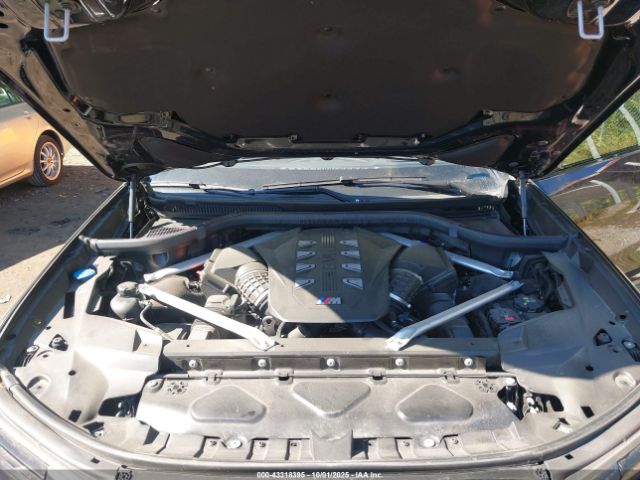 2024 BMW X7 5UX33EM0XR9U07116 Photo 9