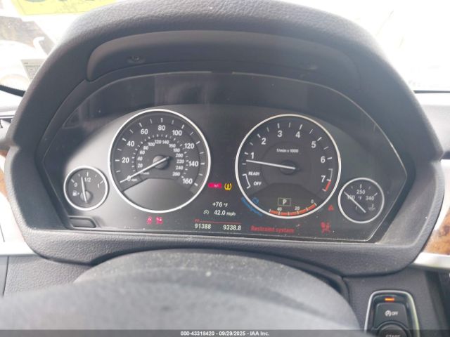 2017 BMW 320I WBA8E5G30HNU42435 Photo 6