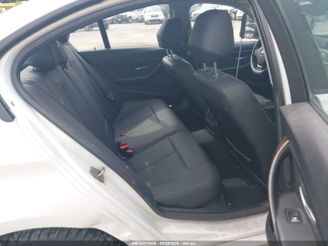 2017 BMW 320I WBA8E5G30HNU42435 Photo 7