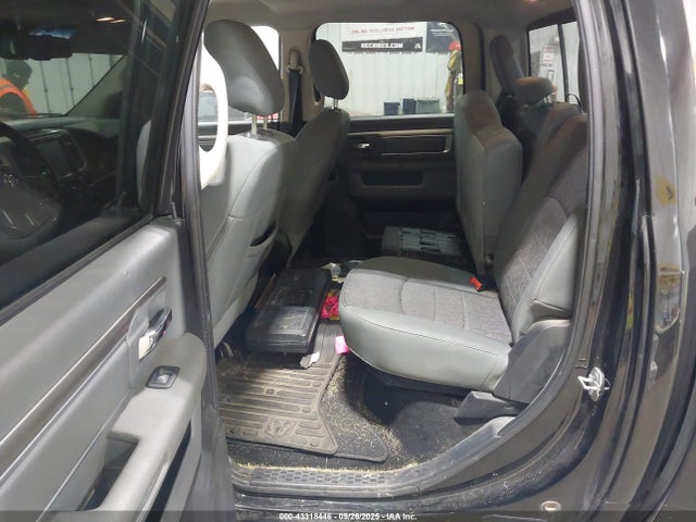 43318446 :رقم المزاد ، 3C6RR7LT7FG549766 vin ، 2015 Ram 1500 Big Horn مزاد بيع