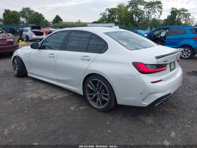 2022 BMW 3 SERIES 3MW5U9J02N8C28377 Photo 2