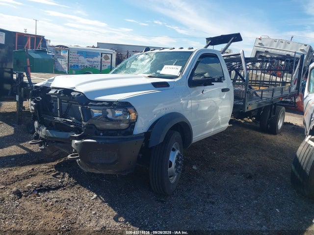 RAM 5500 Chassis Tradesman/slt 2024 3C7WRMDJ1RG374462 Image 2