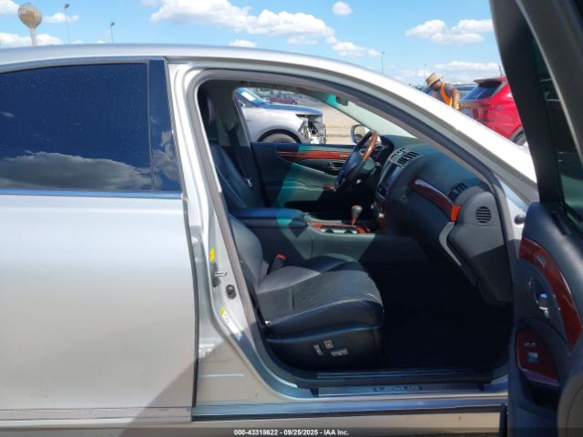 2012 LEXUS LS 460 JTHBL5EF2C5110824 Photo 4