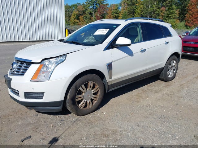 2015 CADILLAC SRX 3GYFNEE37FS557317 Photo 1