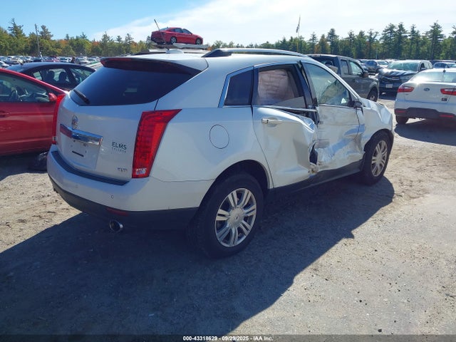 2015 CADILLAC SRX 3GYFNEE37FS557317 Photo 3