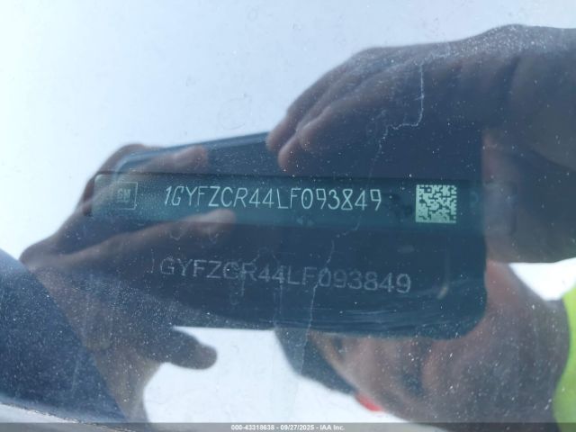 2020 CADILLAC XT4 1GYFZCR44LF093849 Photo 8