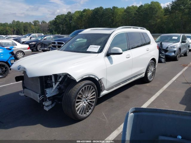 2021 BMW X7 5UXCW2C05M9G30151 Photo 1