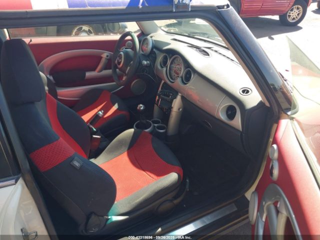 2003 MINI COOPER WMWRC33493TC41377 Photo 4