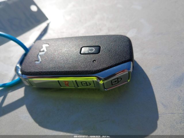 2023 KIA SPORTAGE HYBRID KNDPVCAGXP7098548 Photo 10