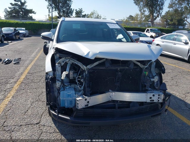 5TDKKRFH8GS505912 Toyota Highlander Xle V6