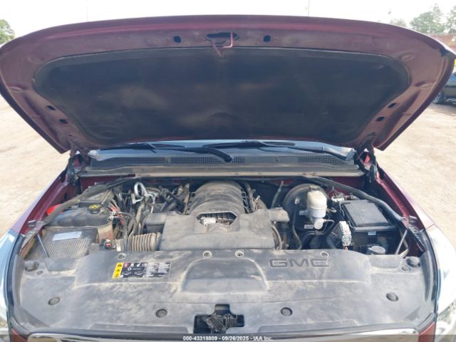 2018 GMC YUKON XL 1GKS2GKC0JR385516 Photo 9