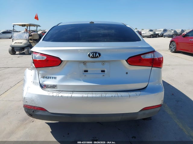 KIA Forte 2014 KNAFK4A68E5147429 Image 17