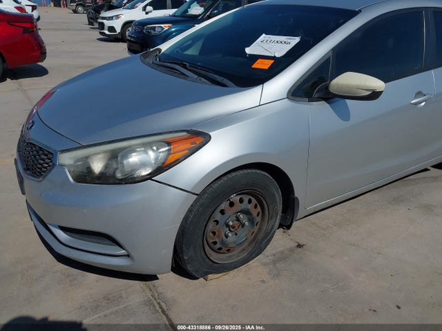KIA Forte 2014 KNAFK4A68E5147429 Image 18
