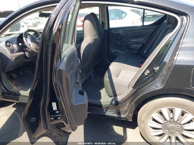 Nissan 2016 2016 3N1CN7AP1GL917886 Image 8
