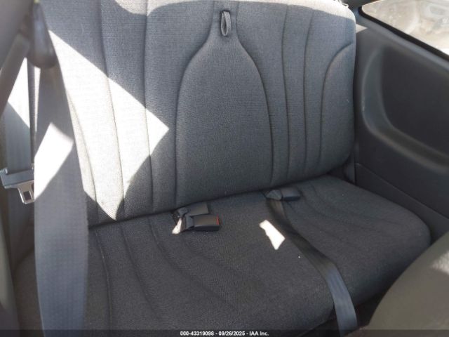 2000 CHEVROLET CAVALIER 1G1JC124XY7299283 Photo 7