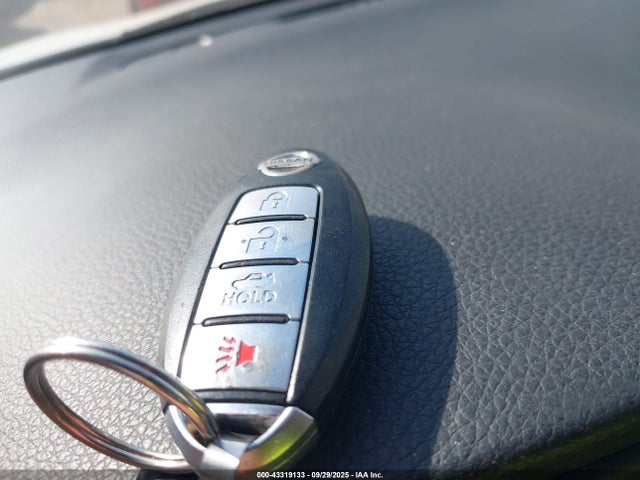 Продажа на аукционе авто 2014 Nissan Sentra Sr, vin: 3N1AB7AP8EY272251, номер лота: 43319133