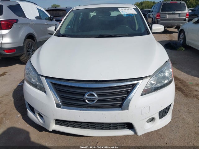 Продажа на аукционе авто 2014 Nissan Sentra Sr, vin: 3N1AB7AP8EY272251, номер лота: 43319133